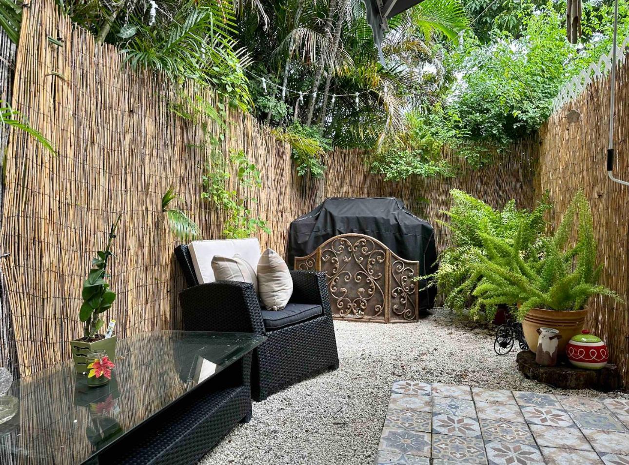 Flora'S Garden Apartment/Studio North Miami Eksteriør bilde